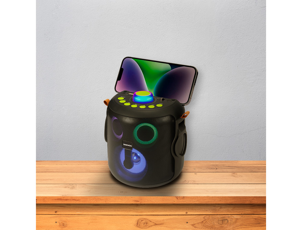 ALTAVOZ DAEWOO KARAOKE 15W BLUETOOTH LUCES LED RADIO FM 2 MICROFONOS INALAMBRICOS COLOR NEGRO