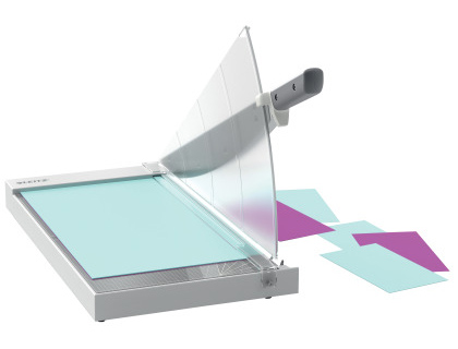 CIZALLA DE PALANCA LEITZ OFFICE DIN A3 BASE DE CRISTAL LONGITUD DE CORTE 457 MM CAPACIDAD DE CORTE 15 HOJAS