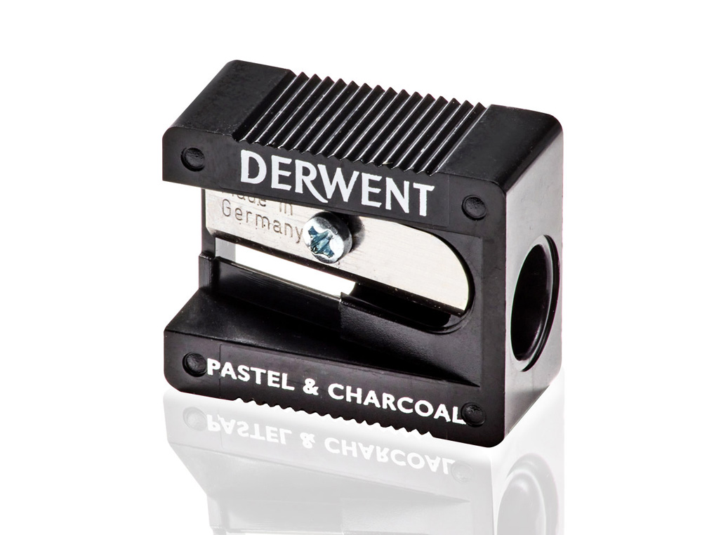 SACAPUNTAS DERWENT PLASTICO 1 USO PARA LAPICES PASTEL Y CHARCOAL
